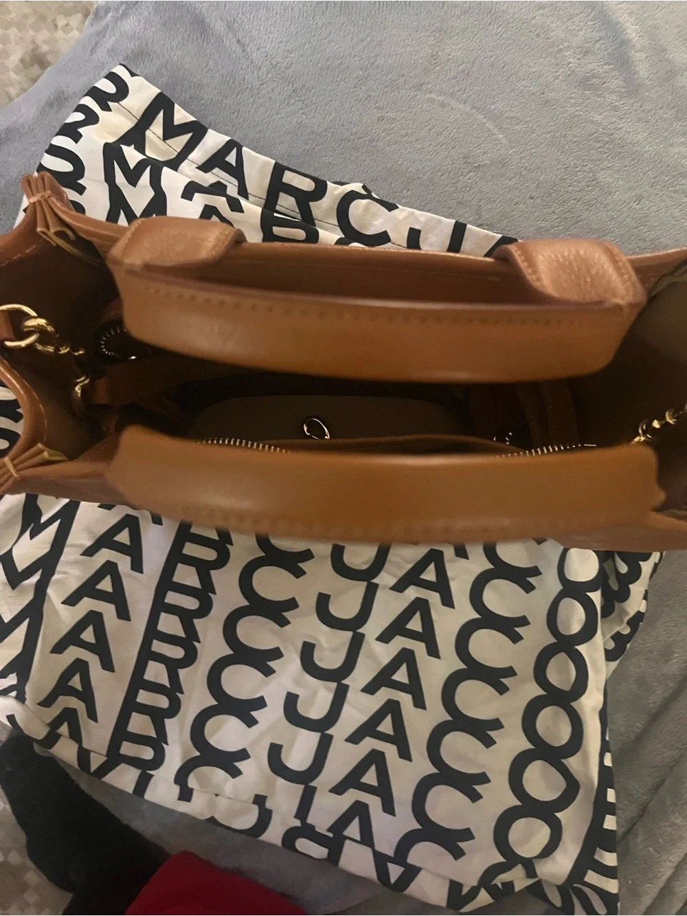Marc Jacobs Leather The Tote SMALL size - Picture 13 of 15